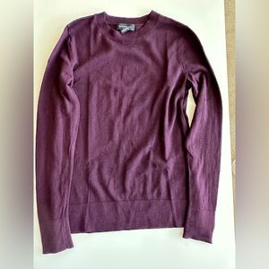 Club Monaco Maroon women’s Sweater Size Small